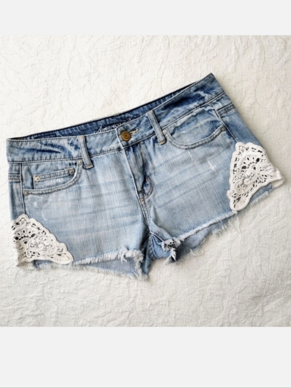 American Eagle Short Denim Shorts With Crochet Side Inserts, Size 4